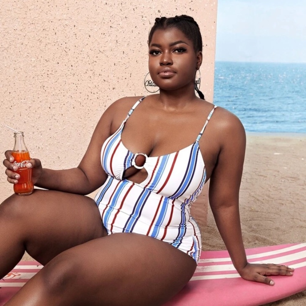 NEW| Plus Size Striped Cut-Out One Piece Swimsuit - Picture 3 of 5